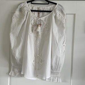 Brand new Cleobella white Greta blouse